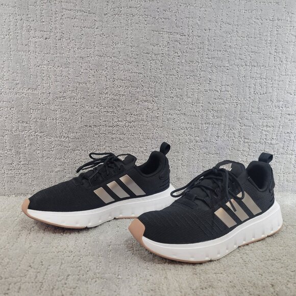 Adidas Swift Run Men's Size US 10 Black Gum Low Top Textile Athletic Sneakers - Picture 2 of 11